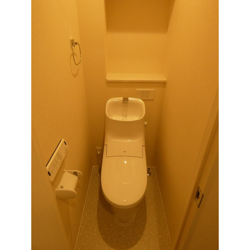 クレール月島のトイレ