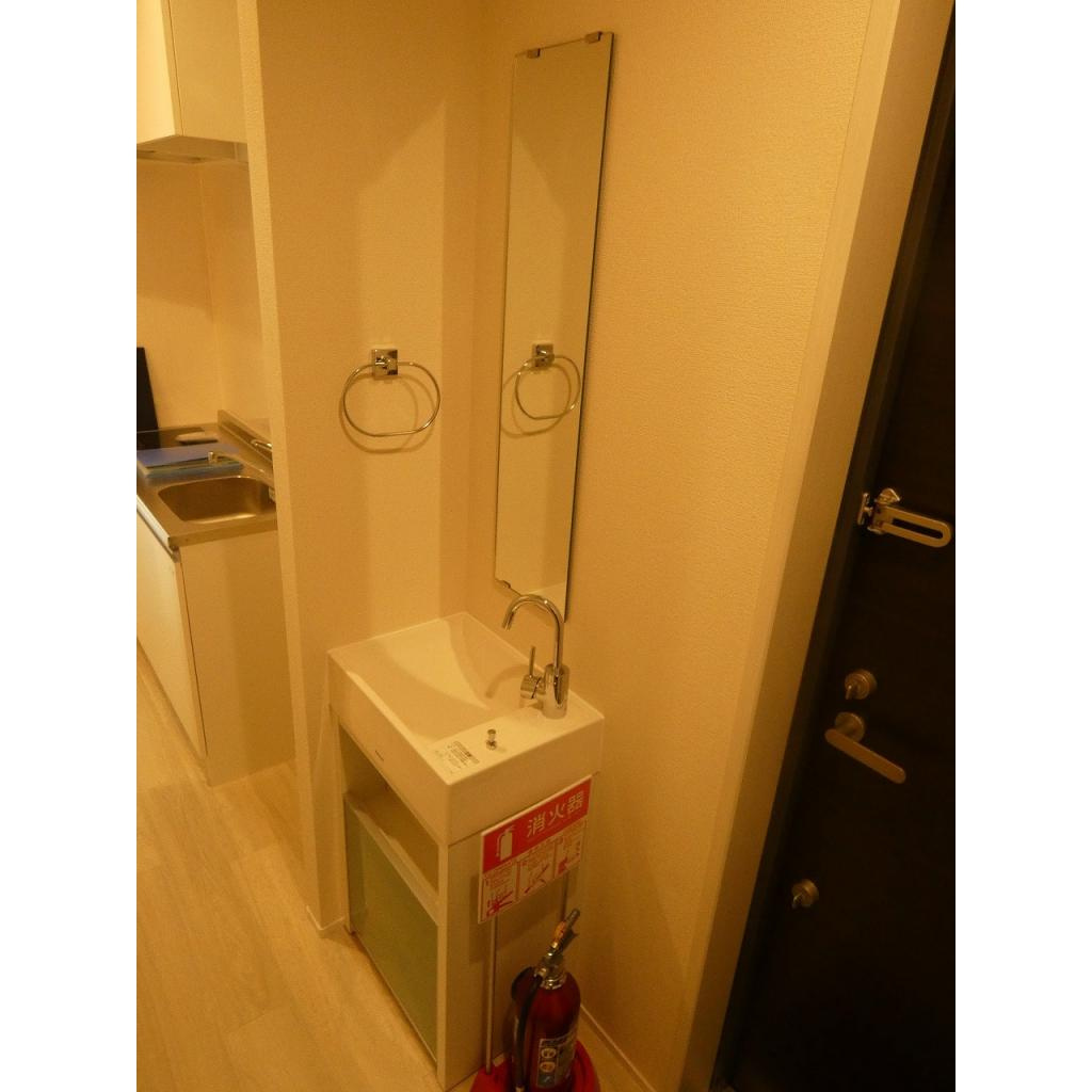 クレール月島の洗面所