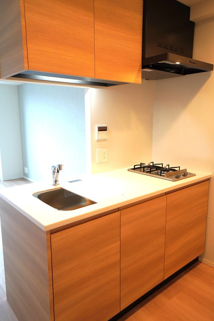 Ｊ．ＧＲＡＮ　Ｃｏｕｒｔ　品川西大井ＷＥＳＴのキッチン|※写真は同タイプ住戸です。