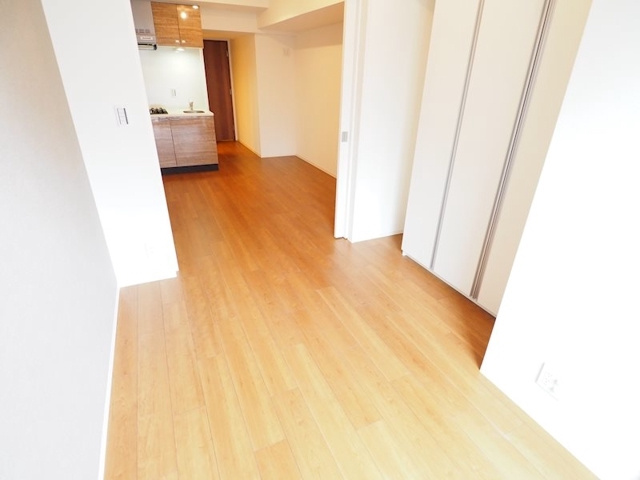 新品家具付きマンション亀戸3(KaGood東京)の居間・リビング