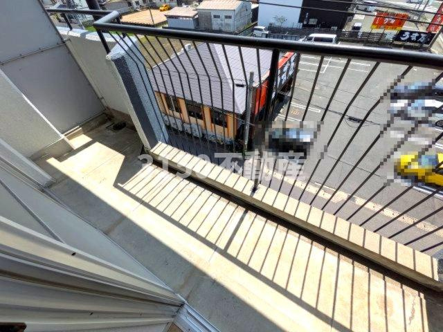 広瀬ビルのバルコニー