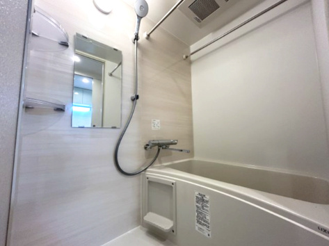 エルファーロ大塚Ⅳの浴室