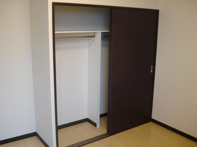 レオネクストツヴァイの収納