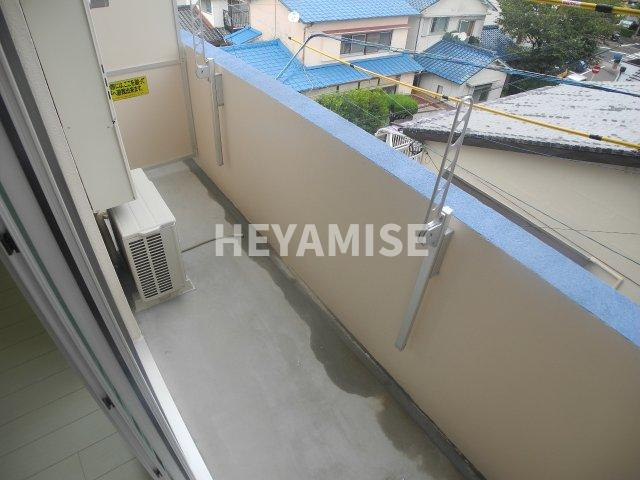 フューチャー若葉町のバルコニー