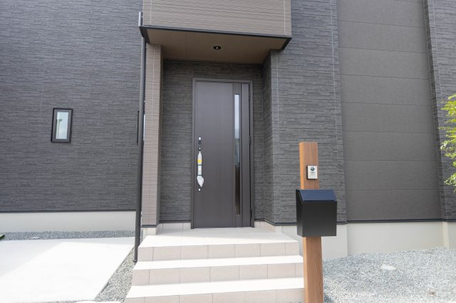 新築戸建　太子町鵤の玄関