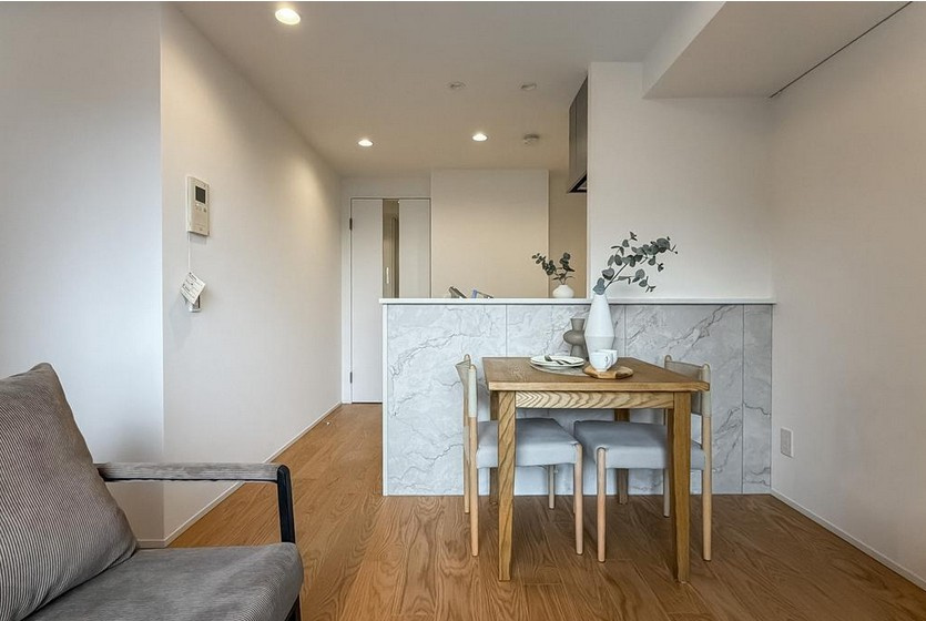 【居間・リビング】