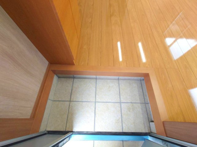 【玄関】 | あすなろ市場町 | ※写真は別室です