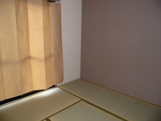ラグラシューズ田代　C棟の和室