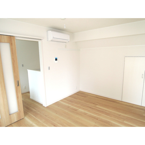 フェリーチェ目黒本町の居間・リビング