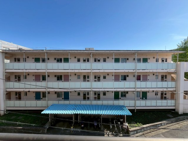 ライツ富士見台の展望|大きな空に包まれて、太陽の光をたっぷりと浴びながら過ごす毎日は、自然と家族の笑顔で溢れます。

現地ご見学希望・資料請求などお気軽にお問い合わせ下さい！
03-5990-5201