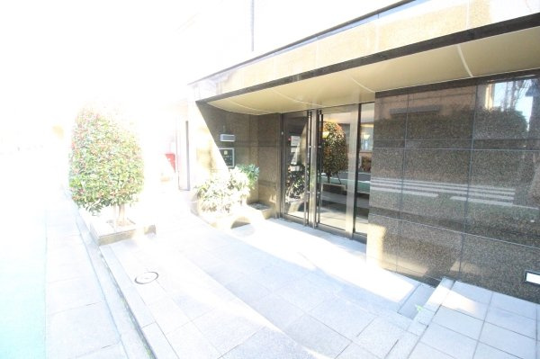 ルーブル武蔵小山弐番館のエントランス