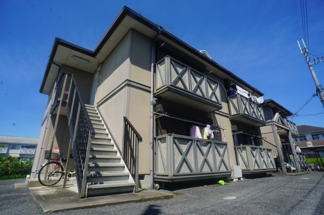 奈良市押熊町のアパート