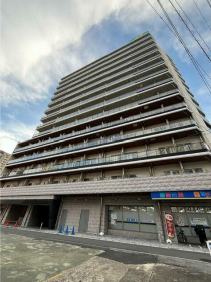 スプランディッド西日暮里の外観