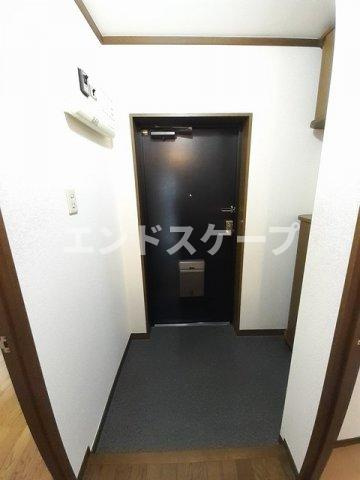 グランドバレーの玄関|高崎、前橋のお部屋探しはエンドスケープまで！お客様の理想お聞かせ下さい♪