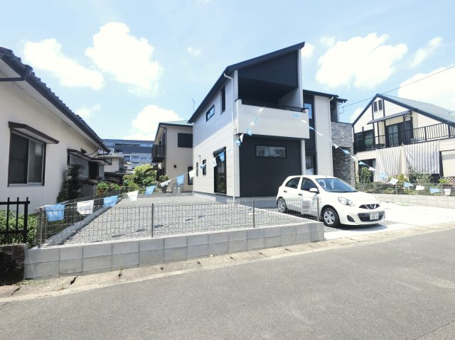 鳥栖市姫方町5期　1号棟の前面道路含む現地写真|前面道路含む現地写真です
