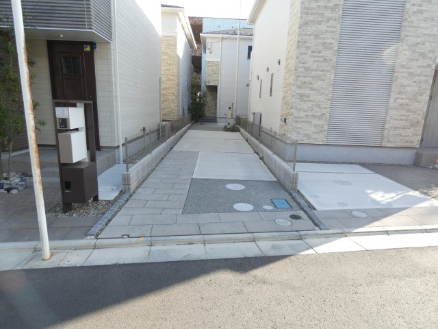 東所沢和田１丁目貸家の駐車場
