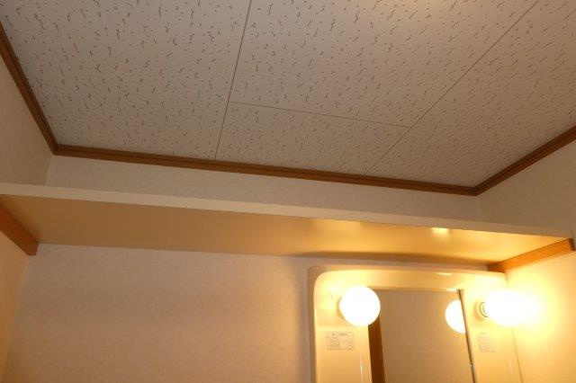 マチェールの洗面所|洗面所棚