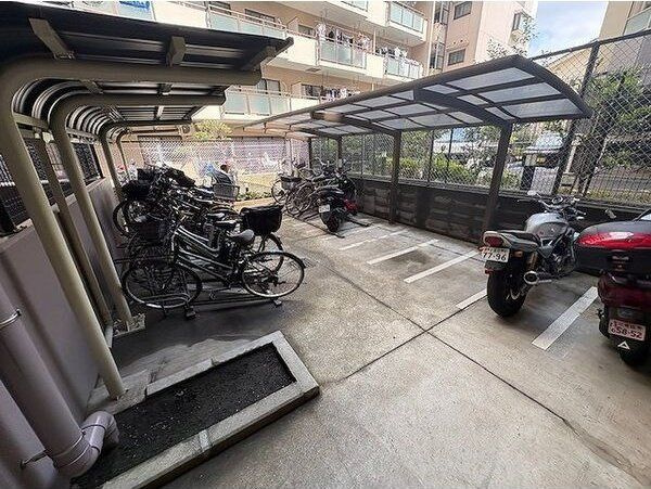 ライオンズマンション東大島第二の駐車場|駐輪場