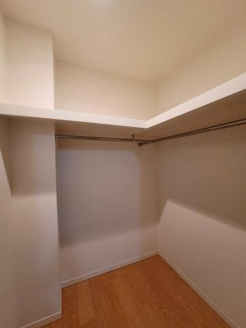 グランエスタの収納
