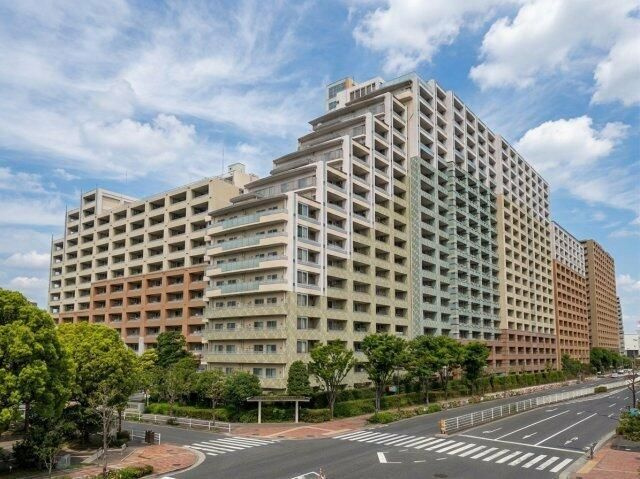グランエスタの外観
