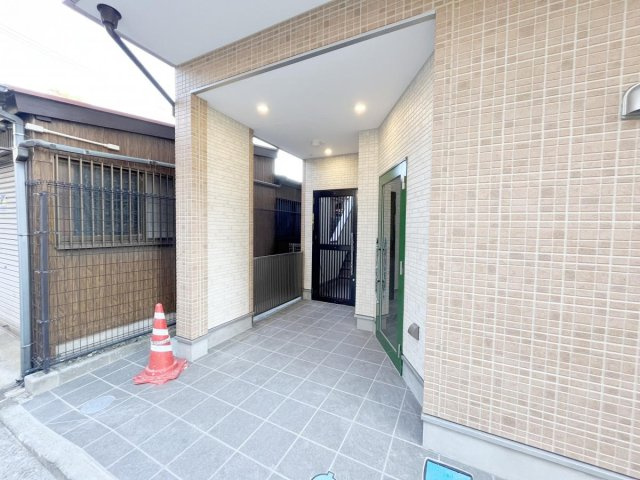 スピカハイツ上大岡のエントランス