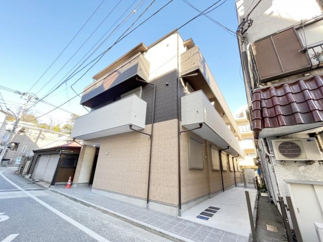 スピカハイツ上大岡の外観