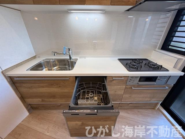 ドラゴンマンション湘南辻堂壱番館のキッチン|新規リフォーム完了！　食洗器付きシステムキッチン