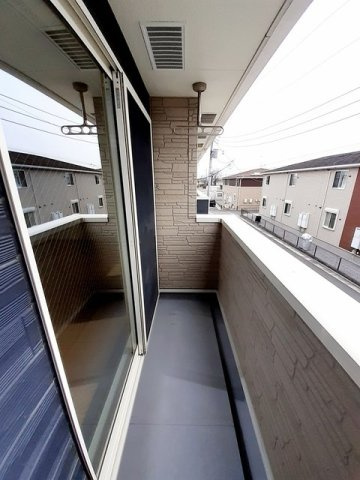 ヴァイオレット　ヴィレッジ　Ⅱのバルコニー