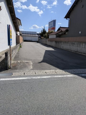 【駐車場】 | 十日市東5丁目テナント | 道路向かい駐車場(軽・小型車向き）