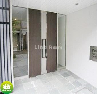 パークアクシス門前仲町のエントランス
