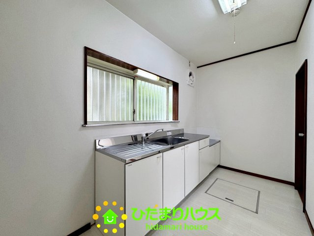 加須市柳生　中古一戸建てのキッチン