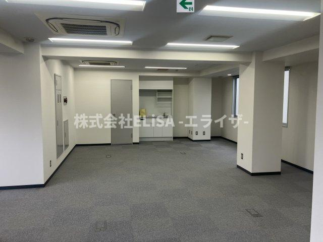東英九段ビル 7Fの内装