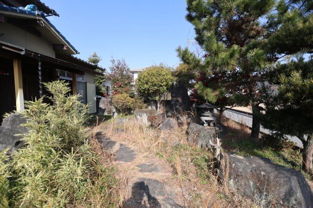 中古戸建　倉庫付　たつの市龍野町島田の庭|簡単な家庭菜園も楽しめるお庭です