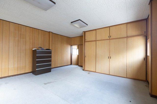 中古戸建　倉庫付　たつの市龍野町島田のその他|離れの2階洋室
前のオーナーはカラオケや趣味の部屋にしておられました