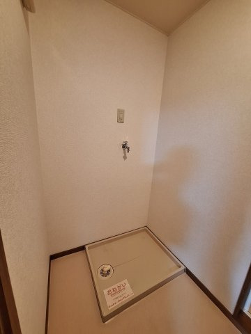 富岡市一ノ宮グリーンヒルA、Ｂ棟のランドリースペース