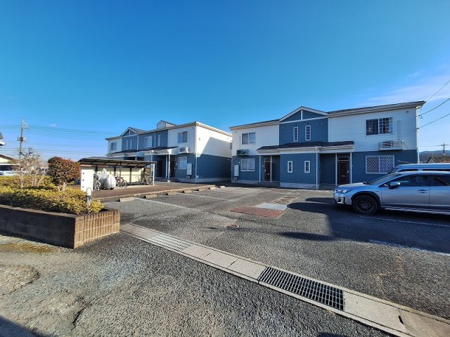富岡市一ノ宮グリーンヒルA、Ｂ棟の外観