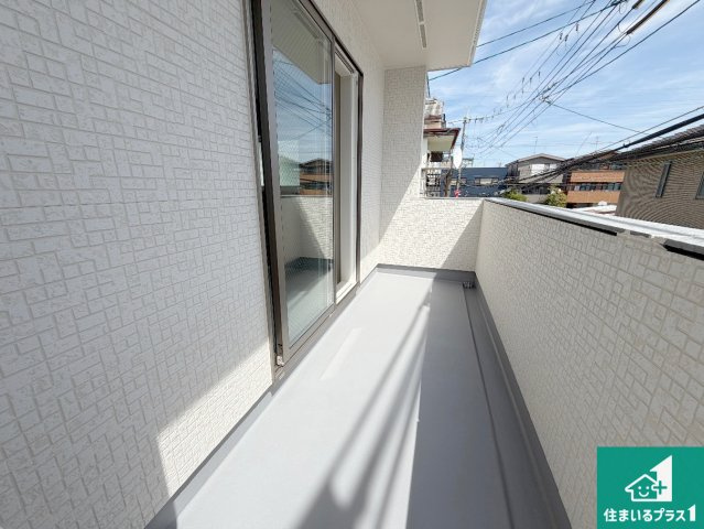 29日(土)30日(日)現地ご見学可能！　尼崎市稲葉荘　限定1邸のバルコニー|日当たりのよいバルコニー！お部屋が開放的に！