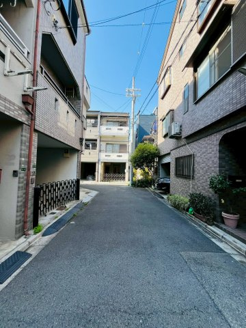 城東区鴫野西１丁目中古戸建の前面道路含む現地写真