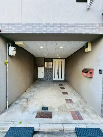 城東区鴫野西１丁目中古戸建の駐車場