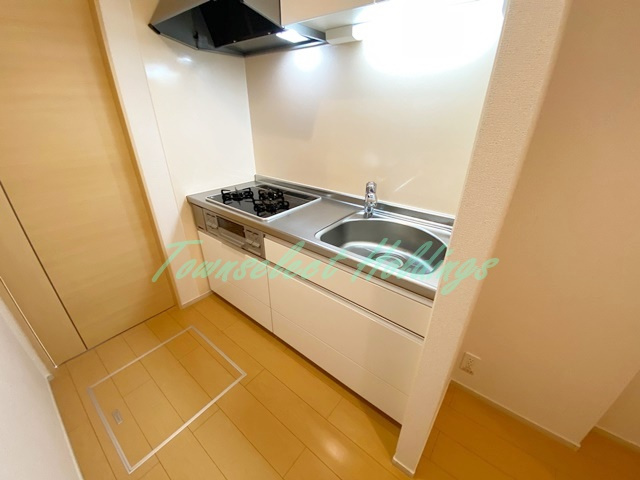 藤沢市辻堂元町５丁目のアパートのキッチン