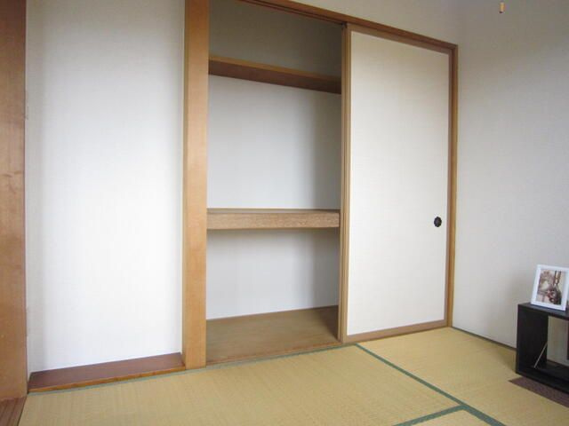 コーポ米島の収納