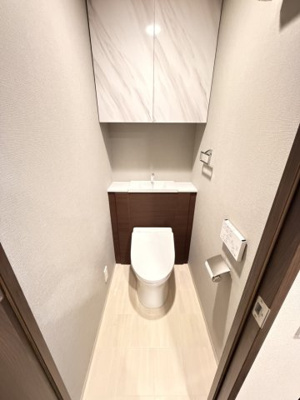 【トイレ】 | ワコーレ深江北町Sails | トイレには快適な温水洗浄便座付き