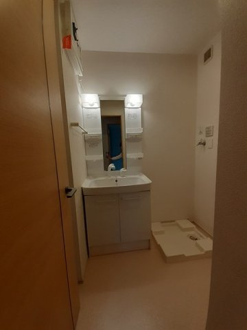 シャインメモリー　Ⅱの独立洗面台|高崎、前橋のお部屋探しはエンドスケープまで！お客様の理想お聞かせ下さい♪