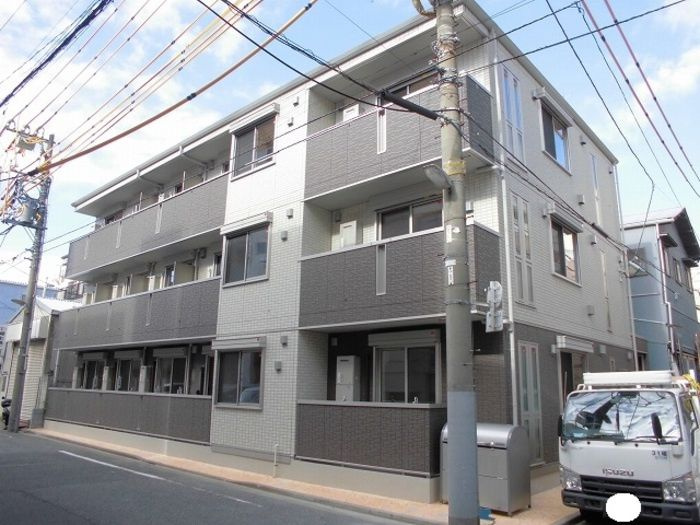 フォレスト ヤマザキ