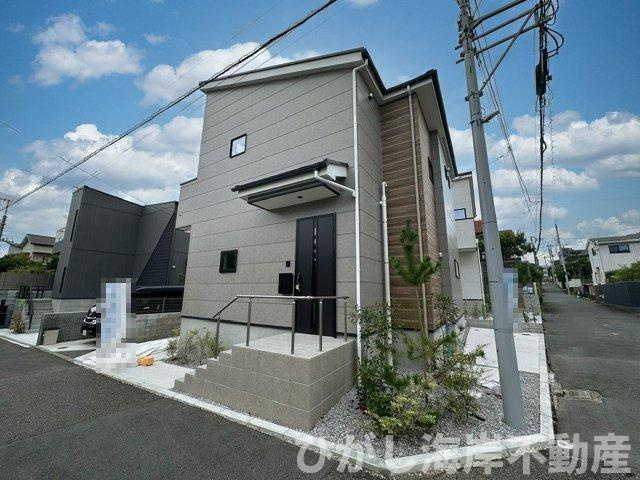藤沢市辻堂太平台１丁目　新築戸建
