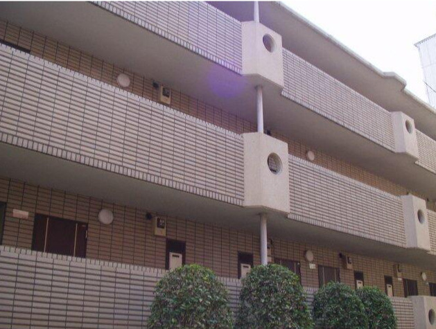 キラトンイイダの外観