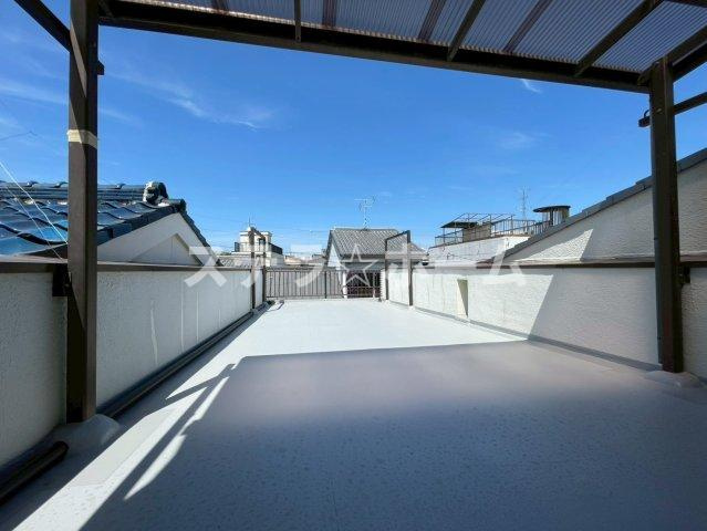 清水2 中古戸建のバルコニー|落ち着いた時間を過ごせるバルコニーです