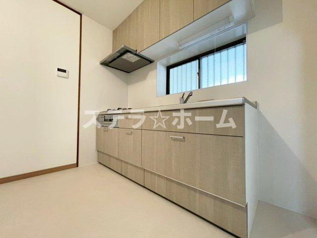 清水2 中古戸建のキッチン|お料理しやすいキッチンです