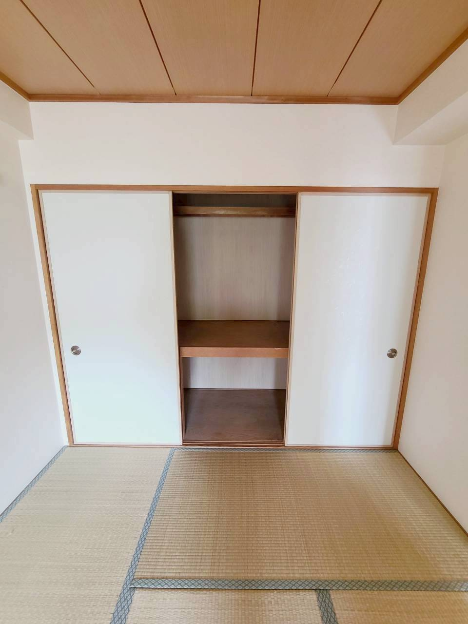 クリスタルの収納