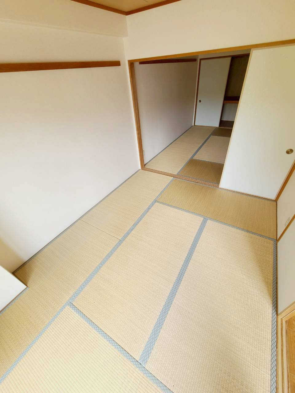クリスタルの和室